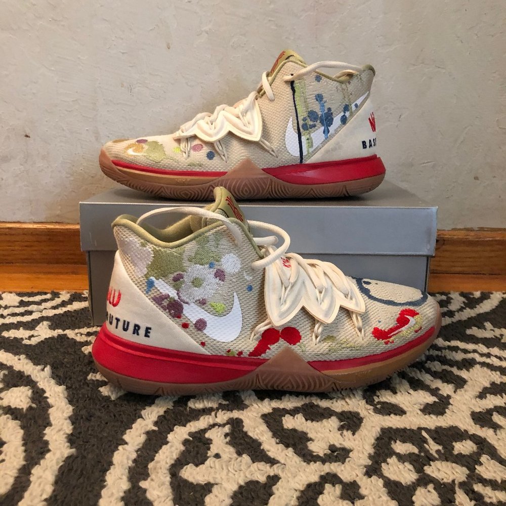 Nike Kids Sneakers - Red, White, Green